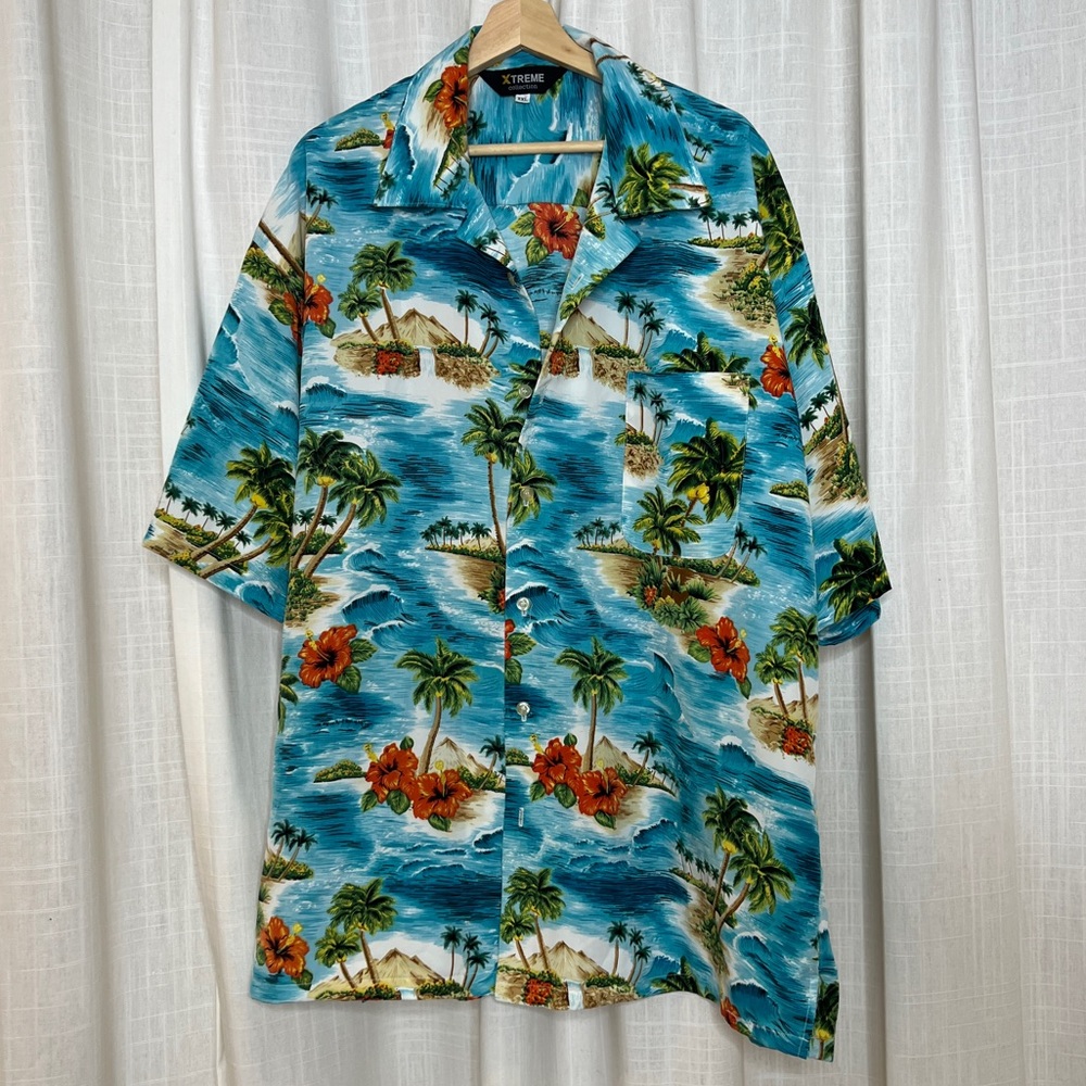 Classic Hawaiian print shirt